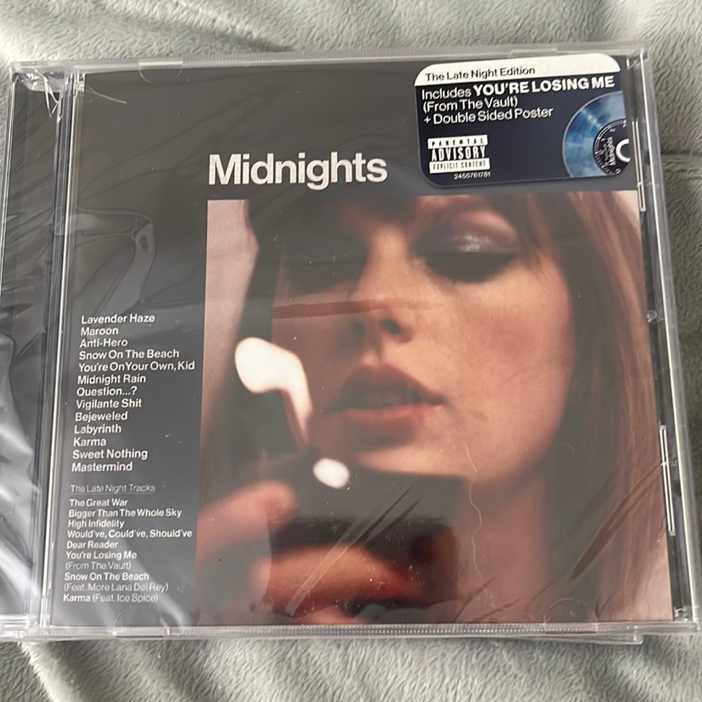 BRAND NEW WRAPPED TAYLOR SWIFT SPECIAL EDITION MIDNIGHTS CD